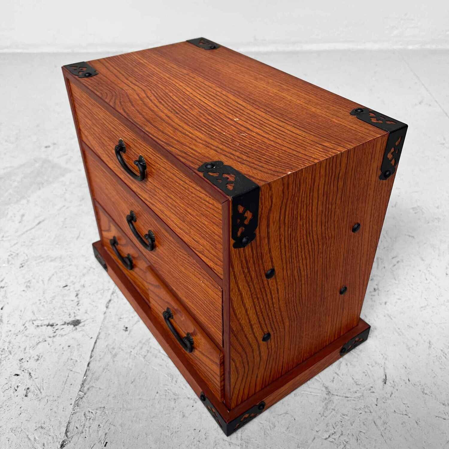 Haribako, Japans Ladekastje, jaren '90.