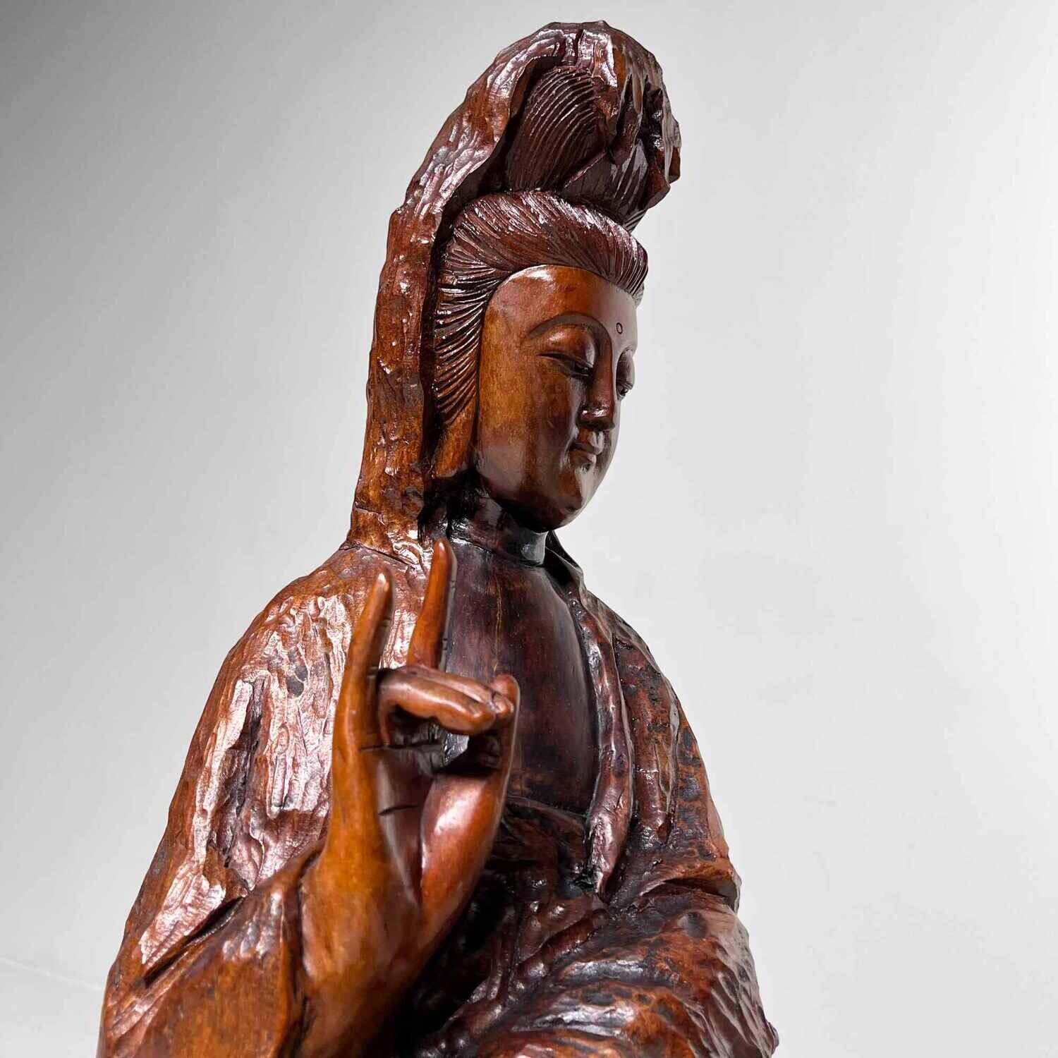 Houten Beeld Kannon, Godin van Barmhartigheid, Japan
