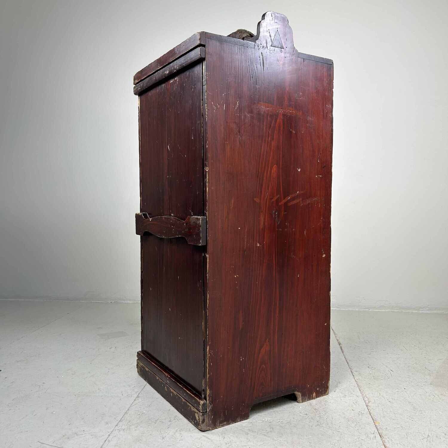 Transport box nuri-bako (塗り箱) for lacquerware, Japan, from the 1920s. (2)