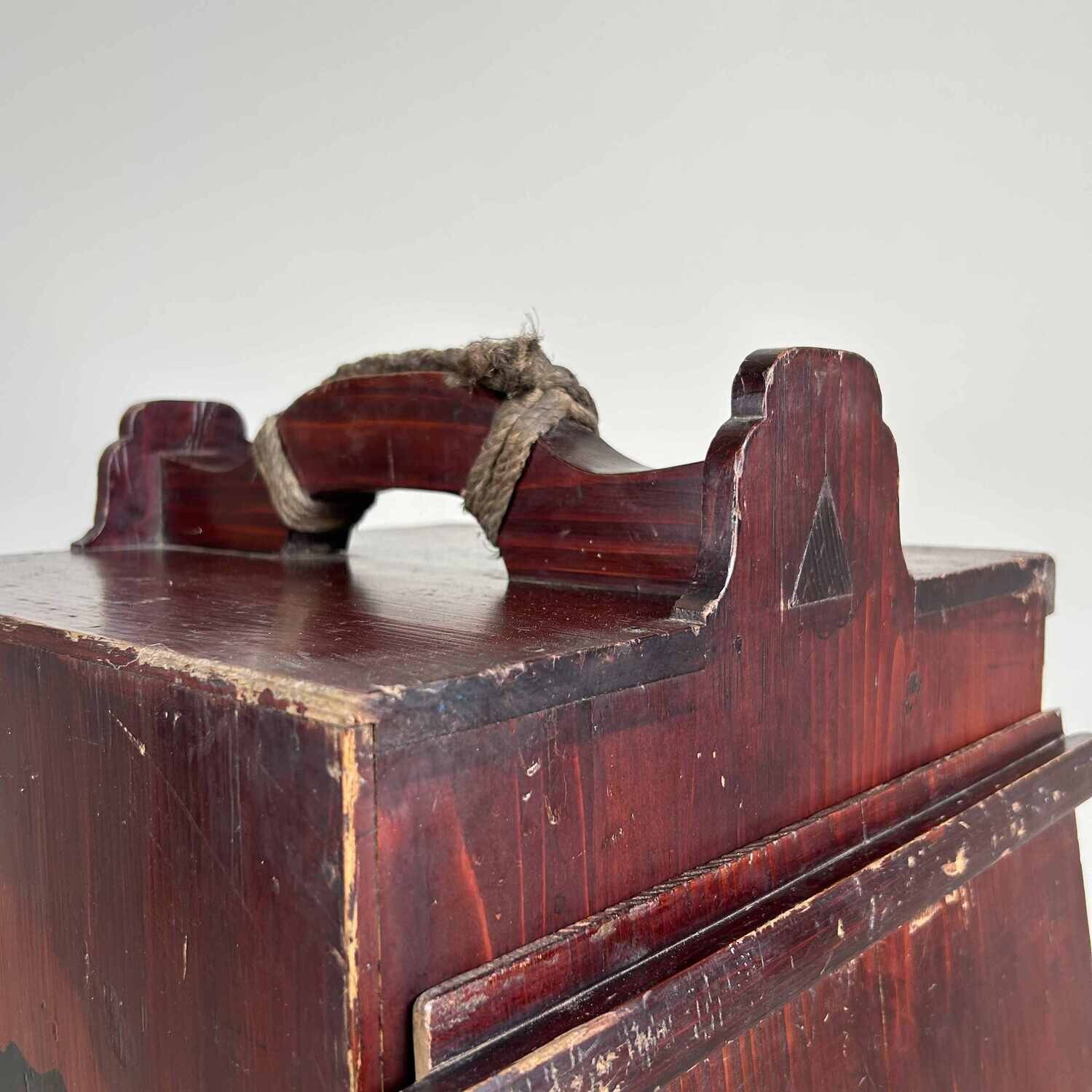 Transport box nuri-bako (塗り箱) for lacquerware, Japan, from the 1920s. (2)