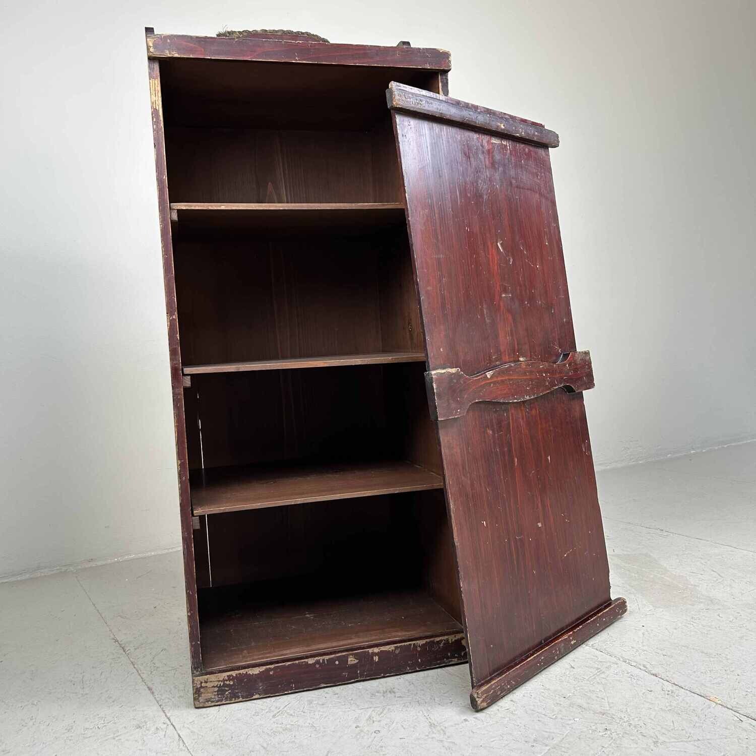 Transport box nuri-bako (塗り箱) for lacquerware, Japan, from the 1920s. (2)