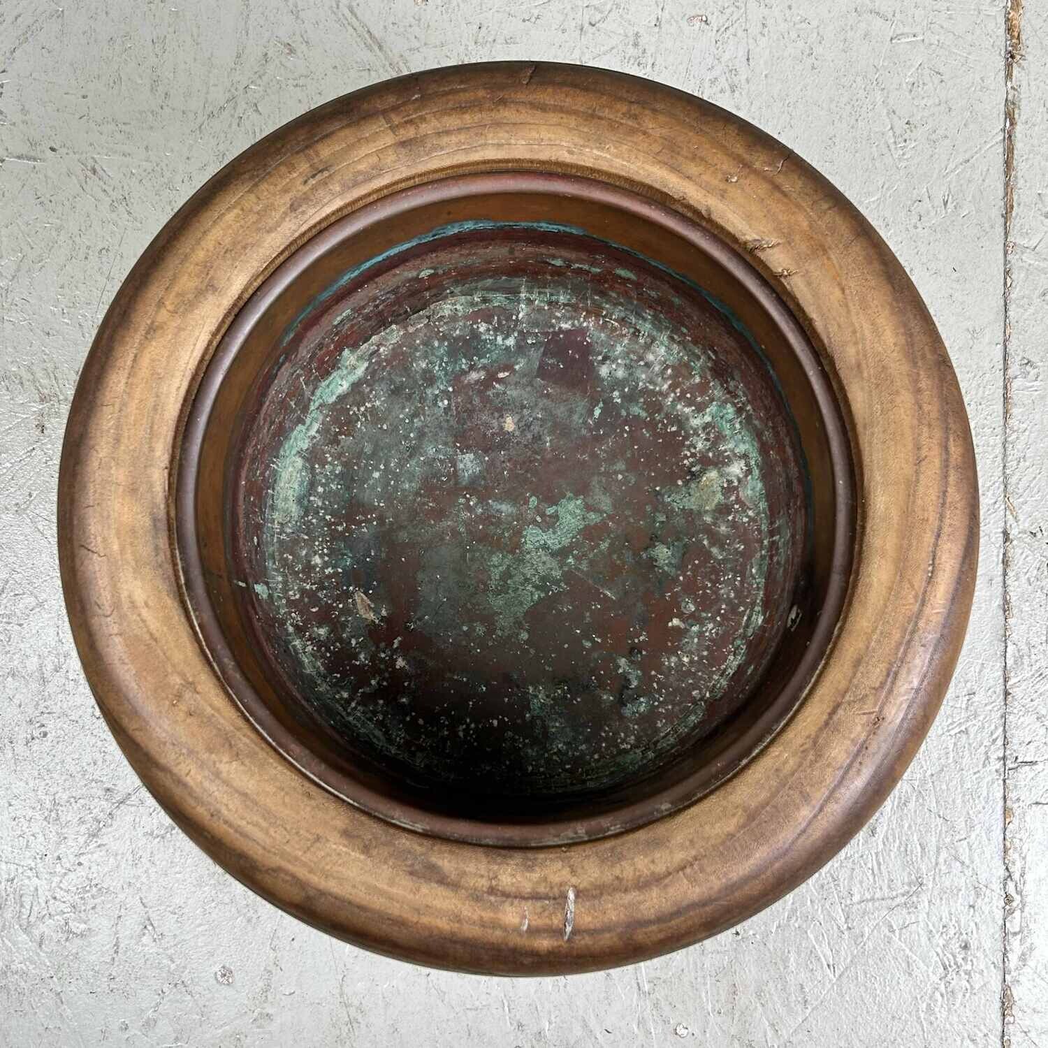 Traditional Hibachi (火鉢) / Japanese Firepot from the Meiji period.