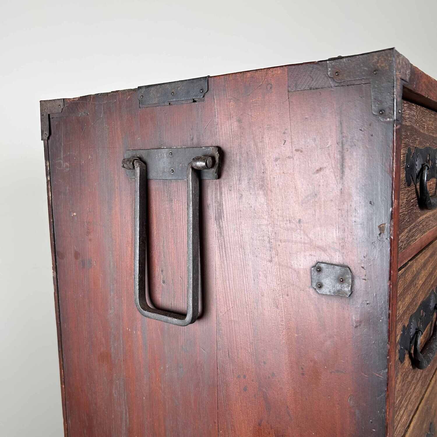 Japanese Kimono Tansu chest of drawers from the Taishō era (1912–1926).