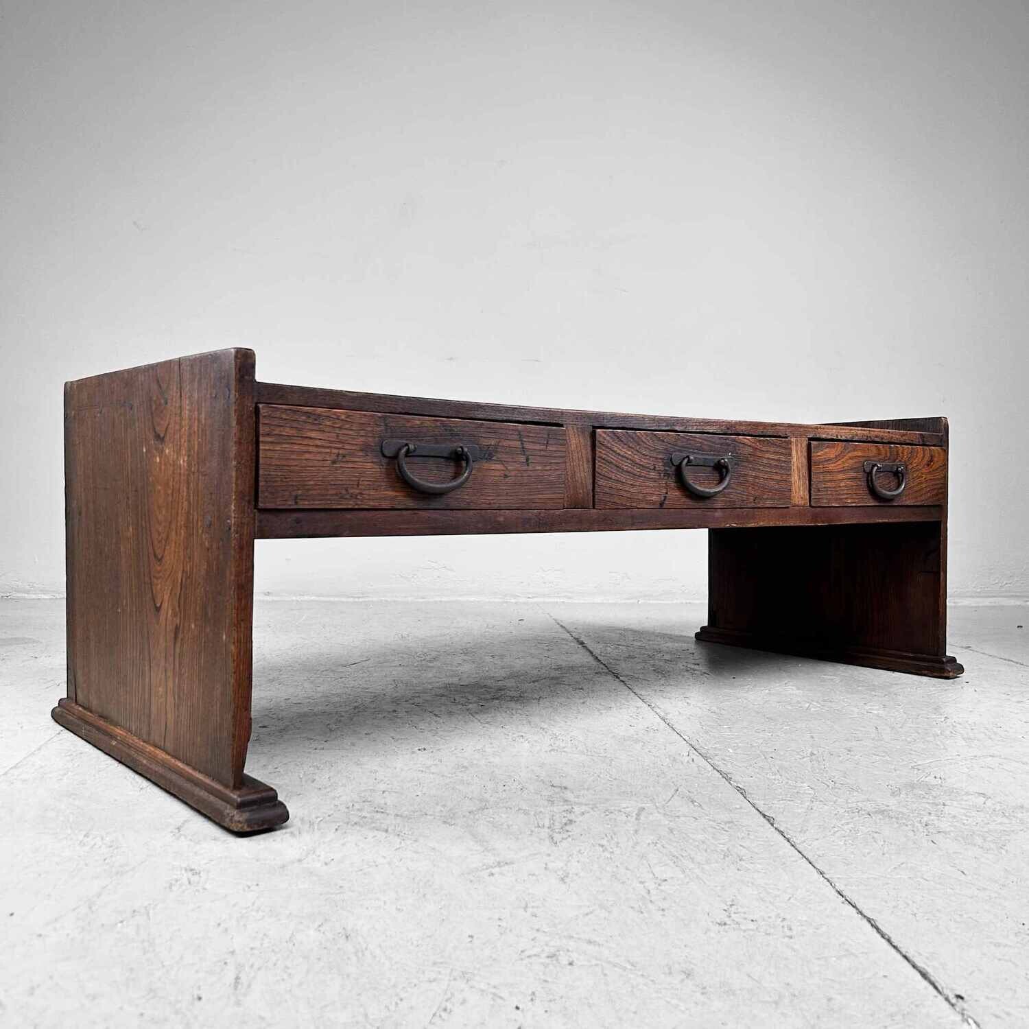 Japanese Zen Calligraphy Writing Table from the Meiji period (1852-1912).
