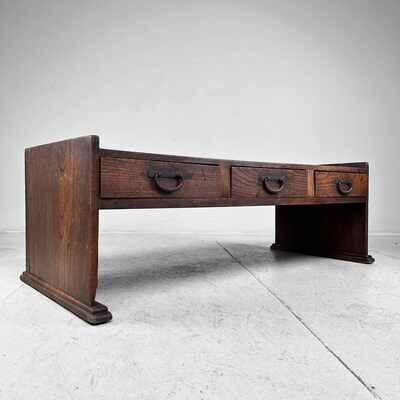 Japanese Zen Calligraphy Writing Table from the Meiji period (1852-1912).