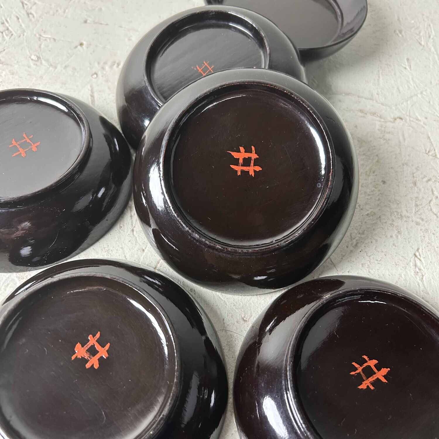 Japanese Utsuwa (器) Lacquer Serving Plates (6) Meiji Era