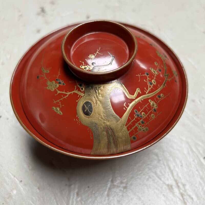 Urushi Maki-e Rice Bowl Sakura Japan (1912-1926)