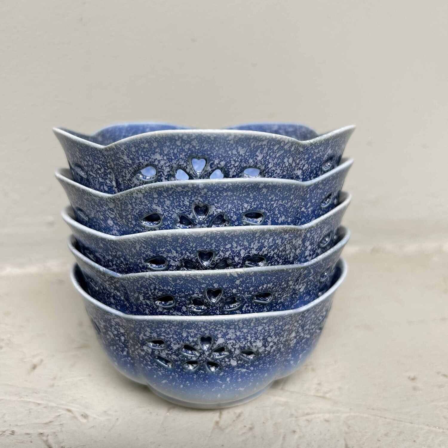 Arita (有田焼) Hasami (波佐見焼) kommen-set, jaren '70, Japan