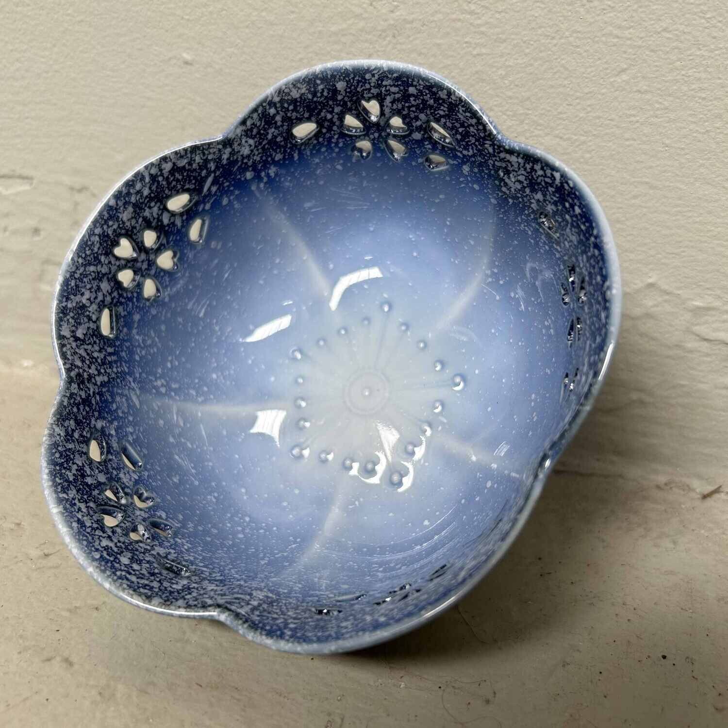 Arita (有田焼) Hasami (波佐見焼) kommen-set, jaren '70, Japan