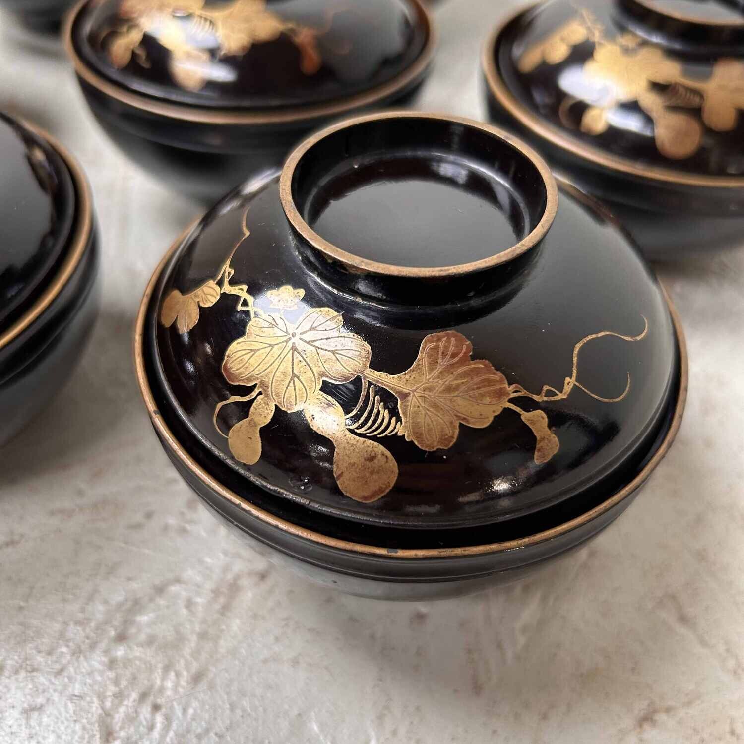 Urushi Maki-e Rijstkom met deksel Japan Taishō [大正](1912-1926)