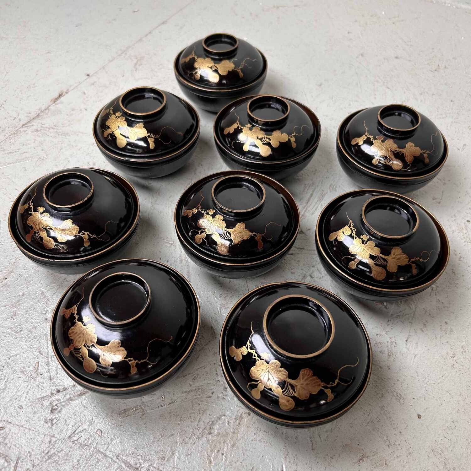 Urushi Maki-e Rijstkom met deksel Japan Taishō [大正](1912-1926)