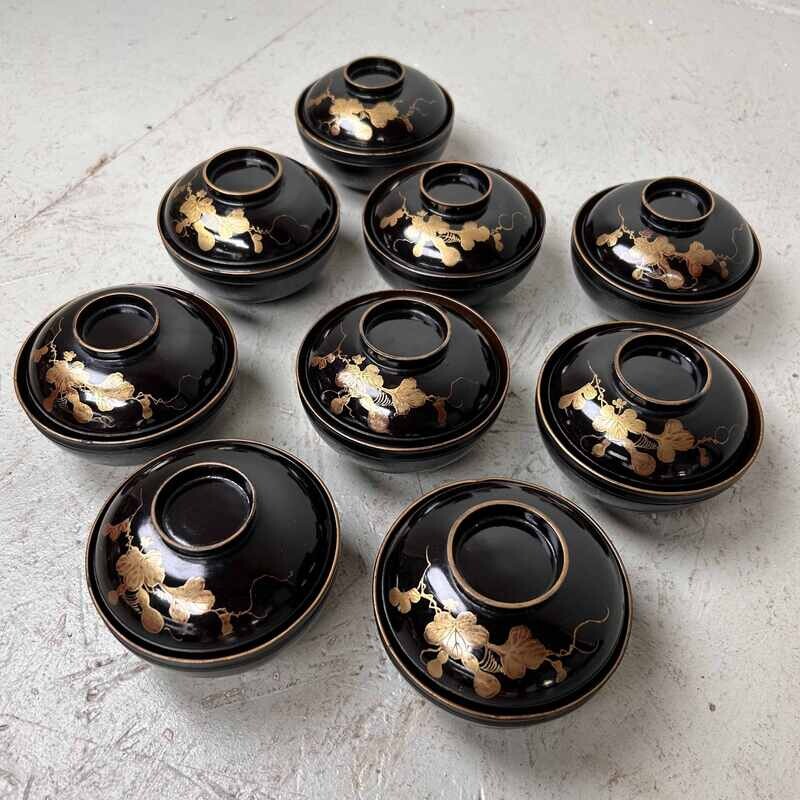 Urushi Maki-e Rice Bowl with lid, Japan (1912-1926).