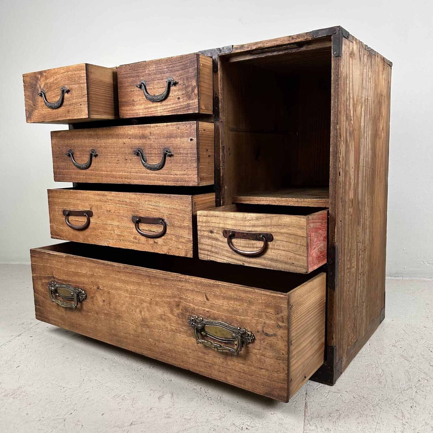 Japanse Ladekast Tansu, Taishō periode.