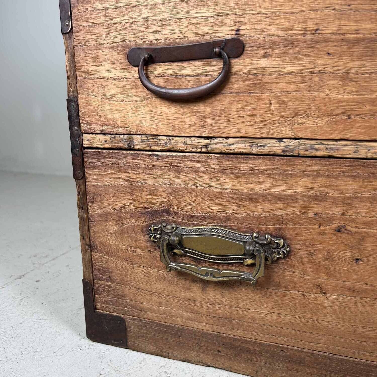 Japanse Ladekast Tansu, Taishō periode.