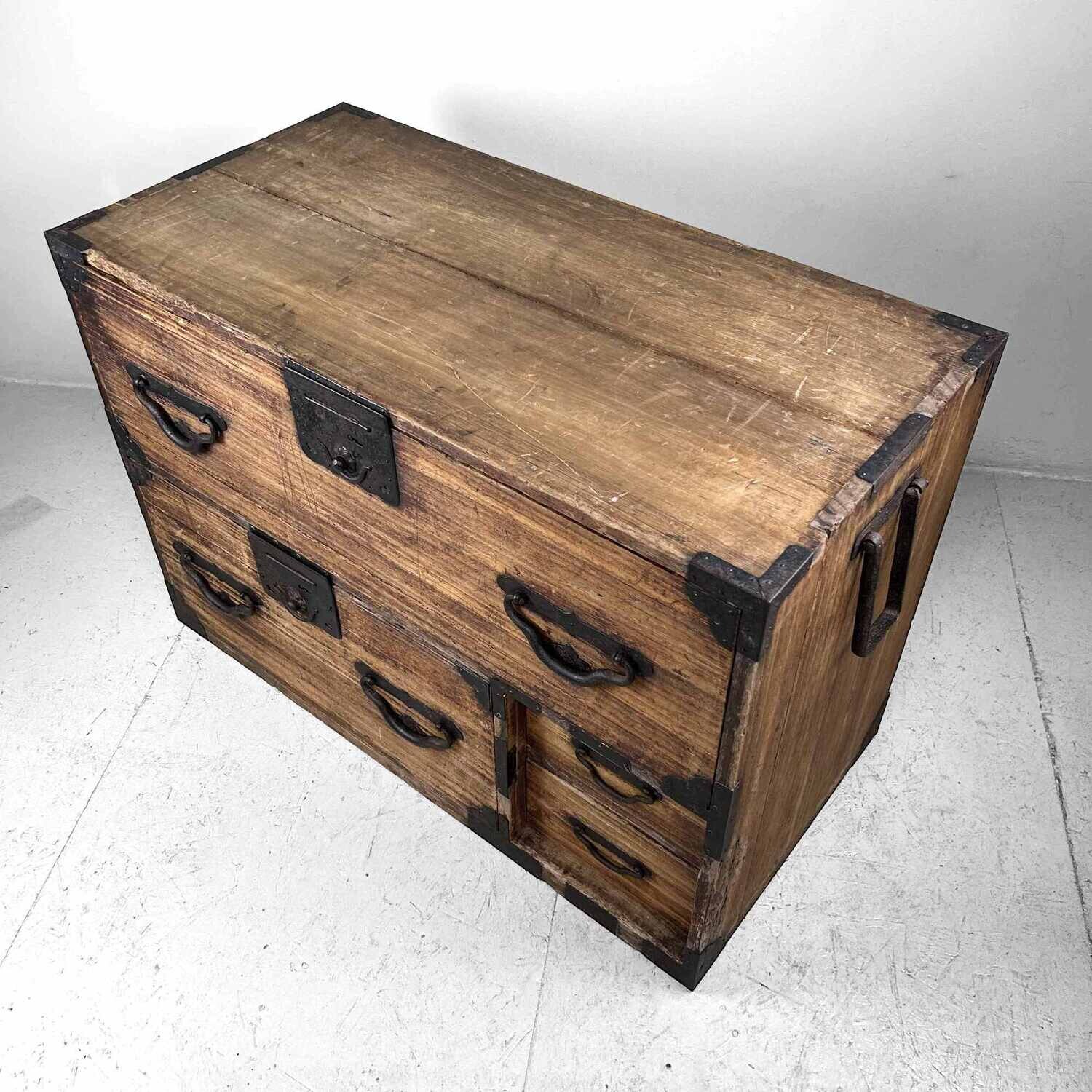 Lage Japanse Tansu Ladekast, Taishō [大正], Japan.