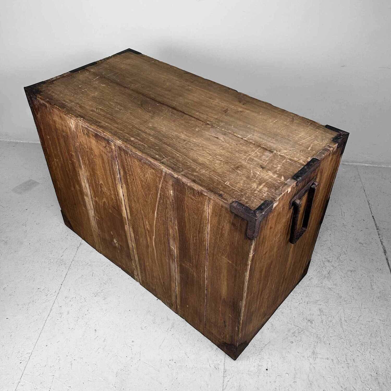 Lage Japanse Tansu Ladekast, Taishō [大正], Japan.