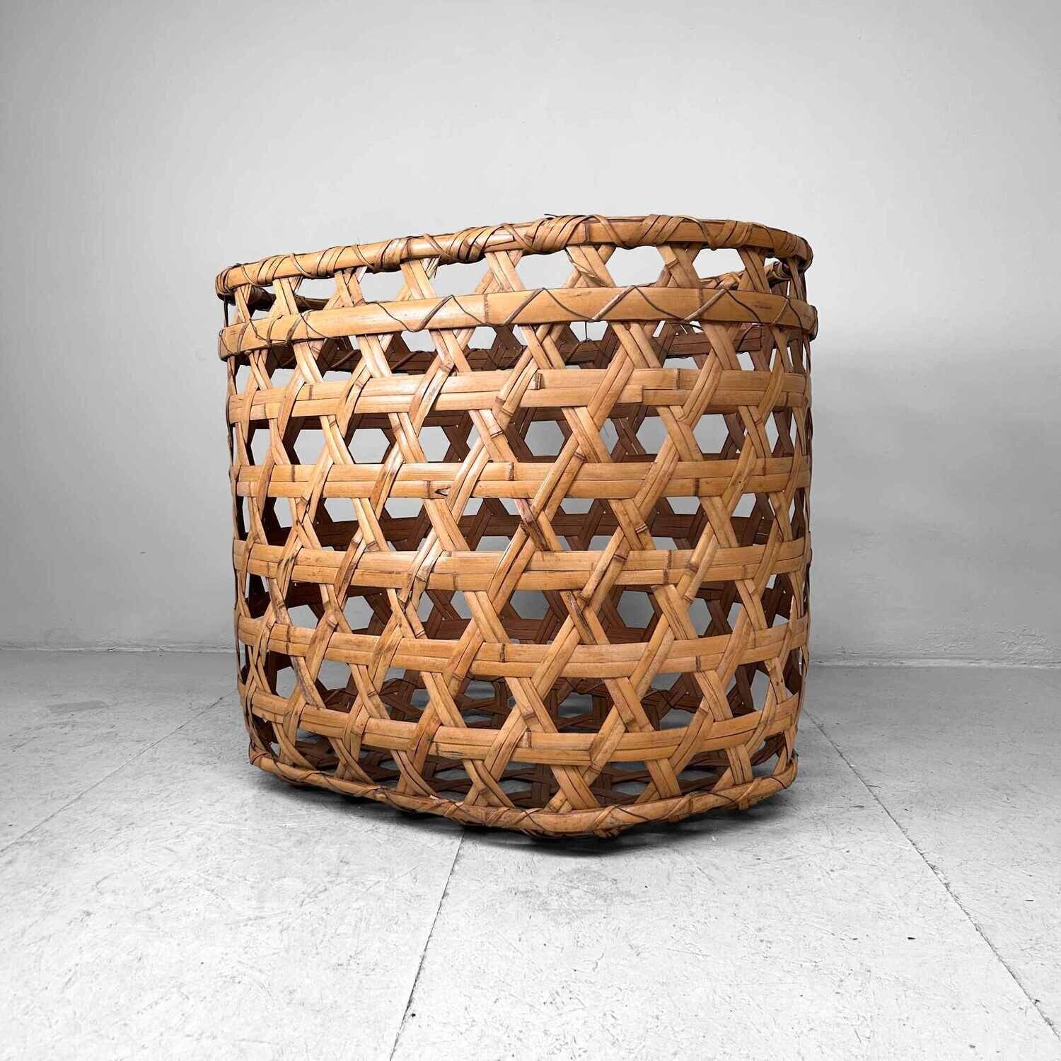 Large Japanese Kagome Ami (籠目編み) Bamboo Basket
