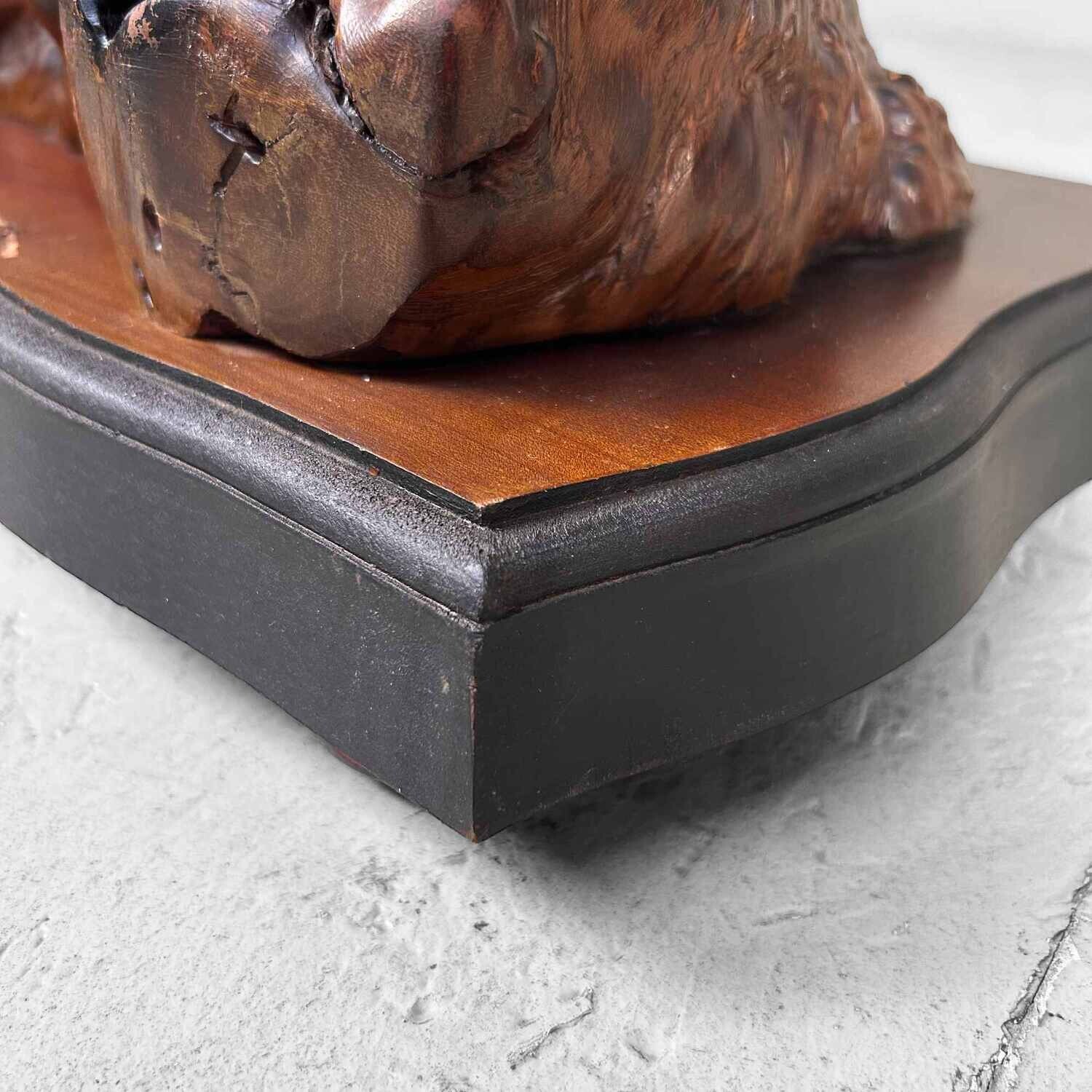 Japanese Burl Wood Plant Stand from the Taishō Period. Japanese Burl Wood Plant Stand from the Taishō Period.