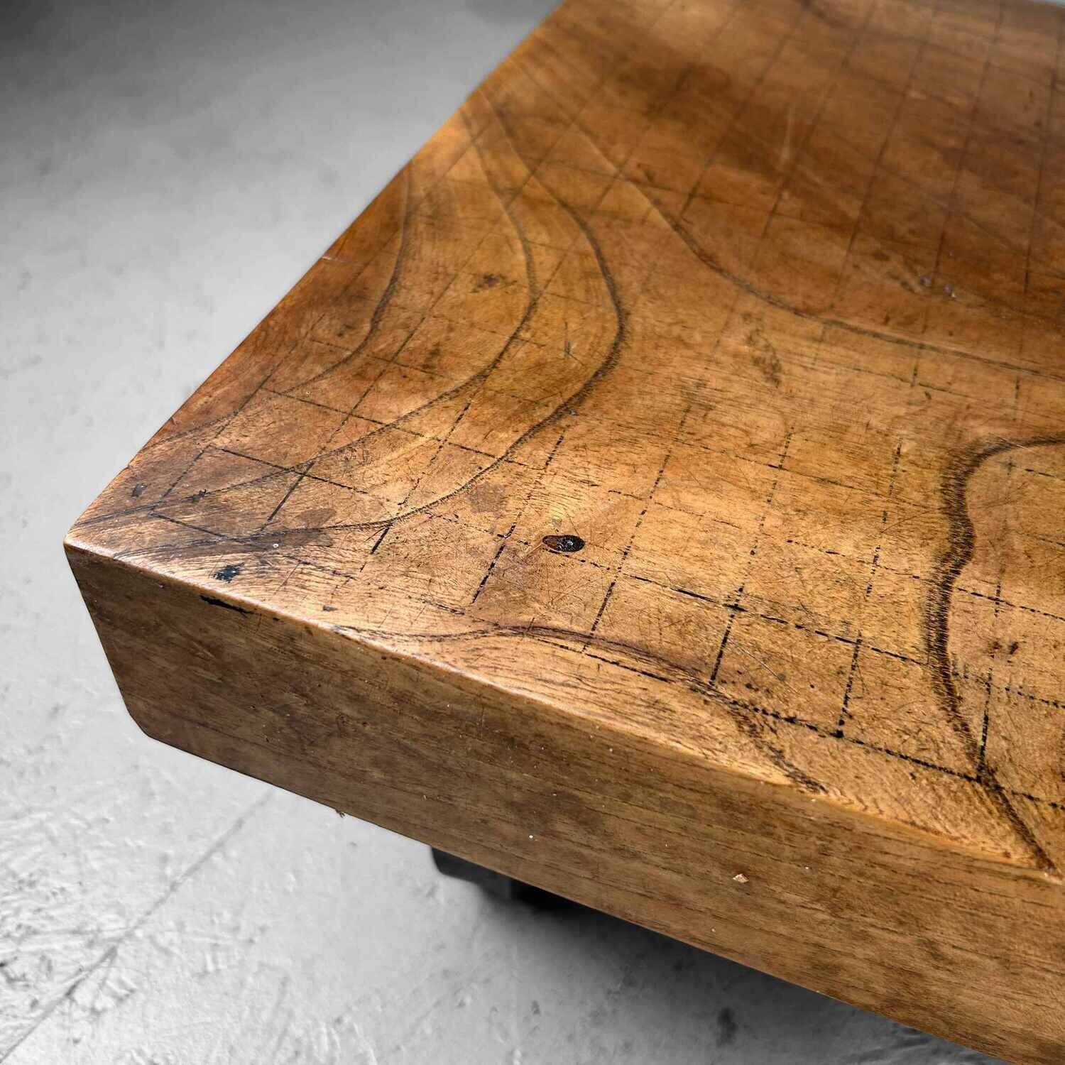 GO spelbord Goban Kaya, Lage Keyaki Houten Tafel, Taishō, Japan. GO spelbord Goban Kaya, Lage Keyaki Houten Tafel, Taishō, Japan.