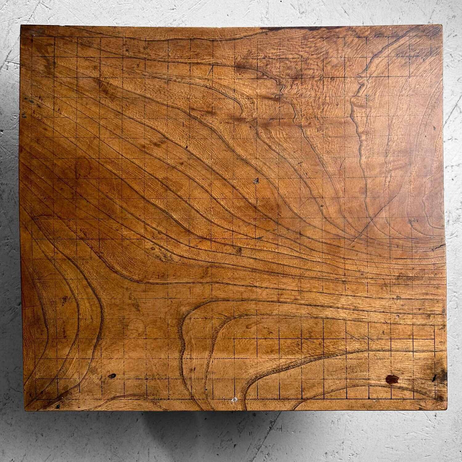 GO spelbord Goban Kaya, Lage Keyaki Houten Tafel, Taishō, Japan. GO spelbord Goban Kaya, Lage Keyaki Houten Tafel, Taishō, Japan.