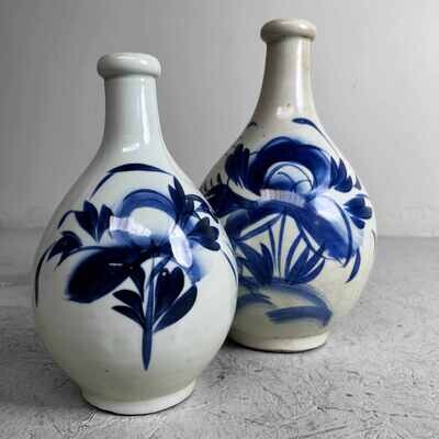 Set of Porcelain Tokkuri Sake Ko-Imari 古伊万里焼 Meiji Japan