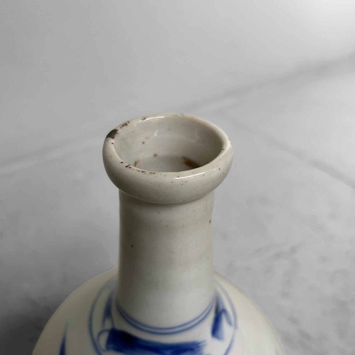 Porseleinen Tokkuri Sake Ko-Imari 古伊万里焼 Meiji Japan
