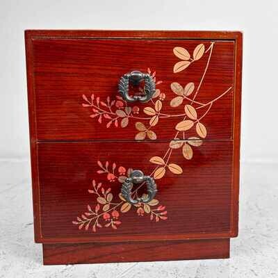 Japanese Vintage Haribako 針箱 from the 1970s.