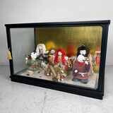 Display cabinet with Japanese Renjishi Kabuki Ceremony dolls from the 1950s.