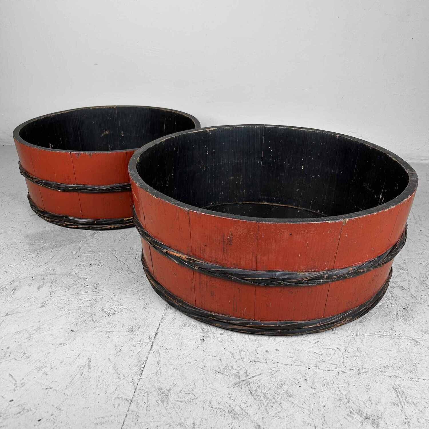 Set of Japanese Lacquered Wooden Tubs, Late Taisho Era.
