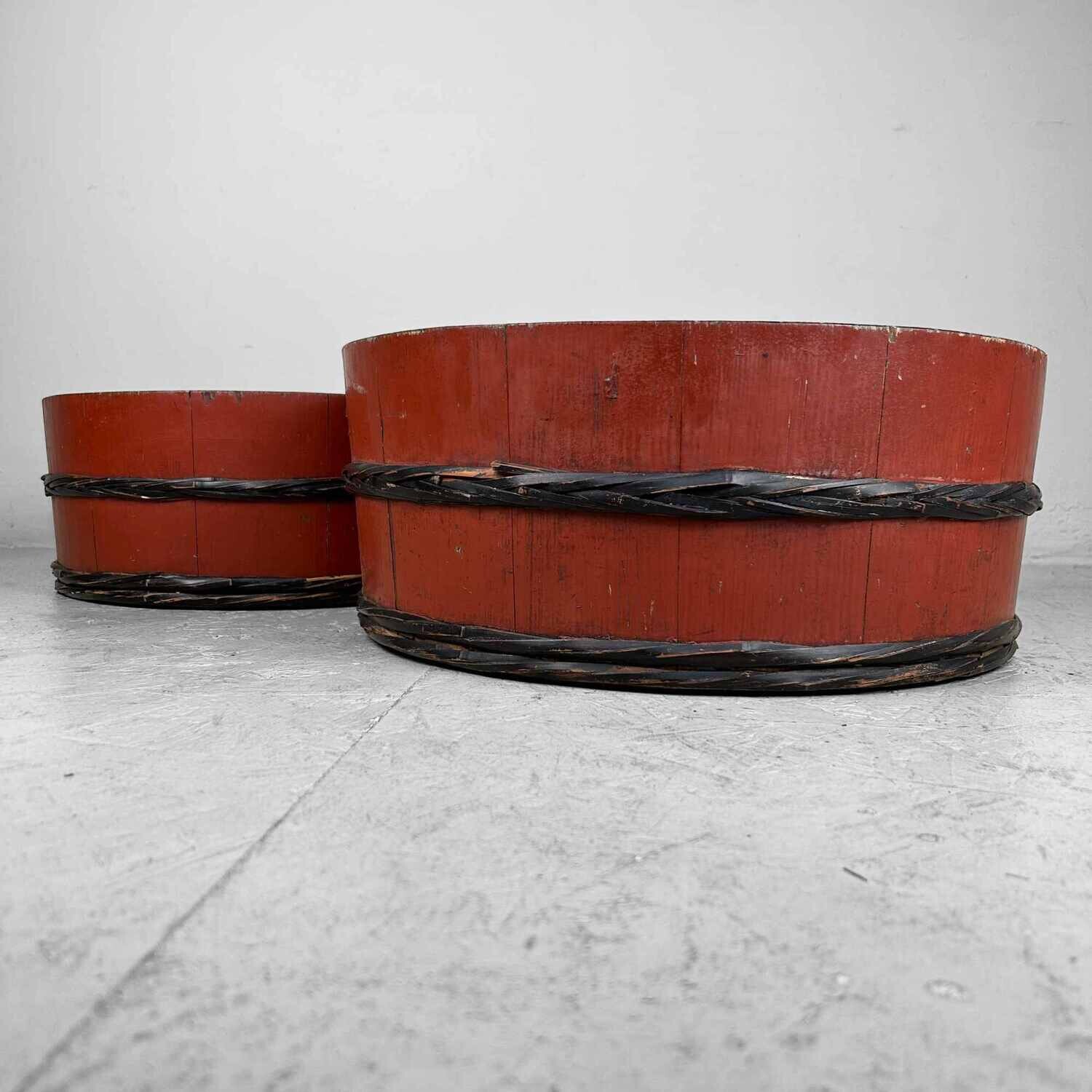Set of Japanese Lacquered Wooden Tubs, Late Taisho Era.