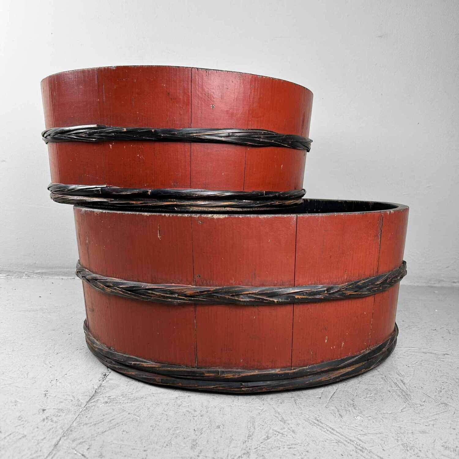 Set of Japanese Lacquered Wooden Tubs, Late Taisho Era.