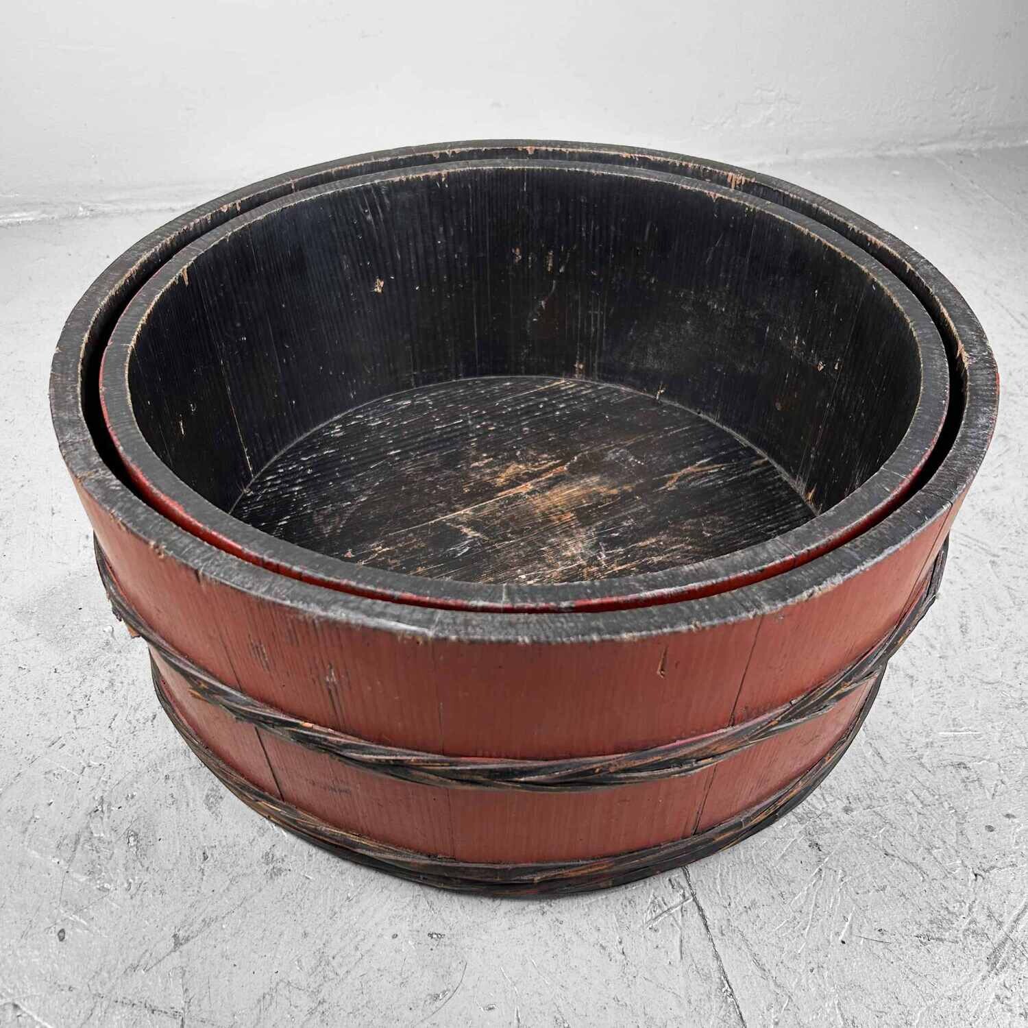 Set of Japanese Lacquered Wooden Tubs, Late Taisho Era.