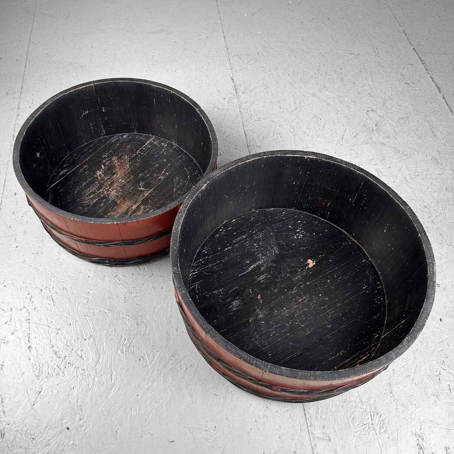 Set of Japanese Lacquered Wooden Tubs, Late Taisho Era.