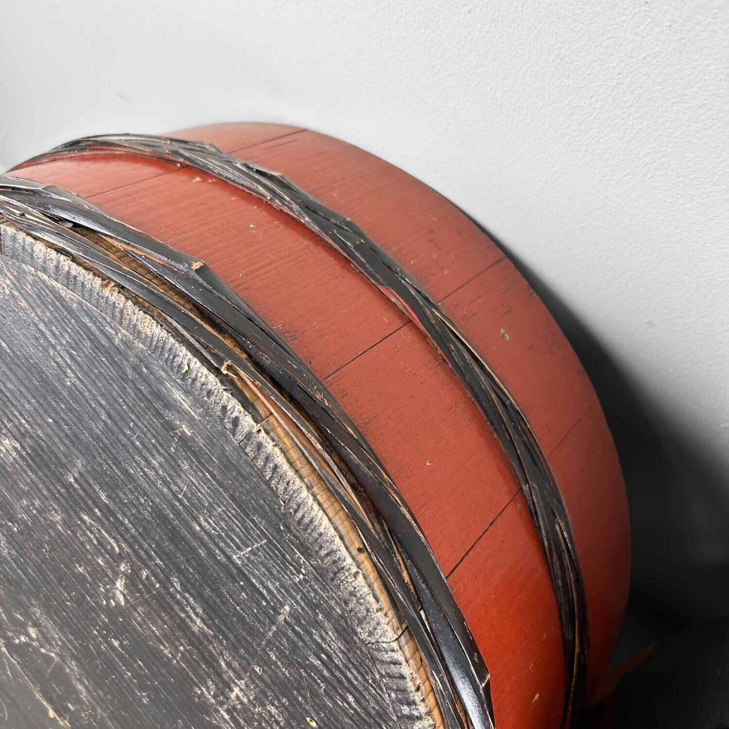 Set of Japanese Lacquered Wooden Tubs, Late Taisho Era.