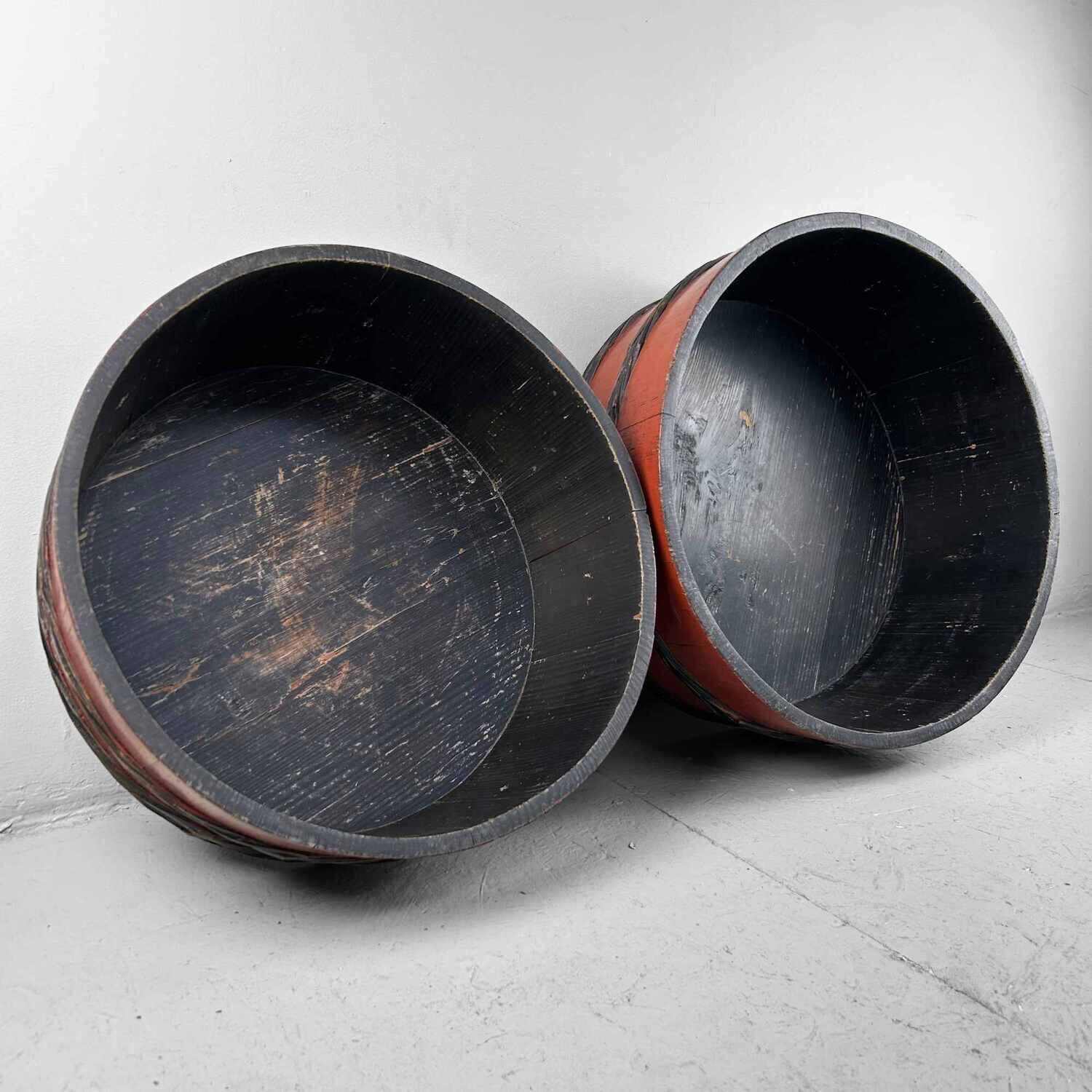 Set of Japanese Lacquered Wooden Tubs, Late Taisho Era.