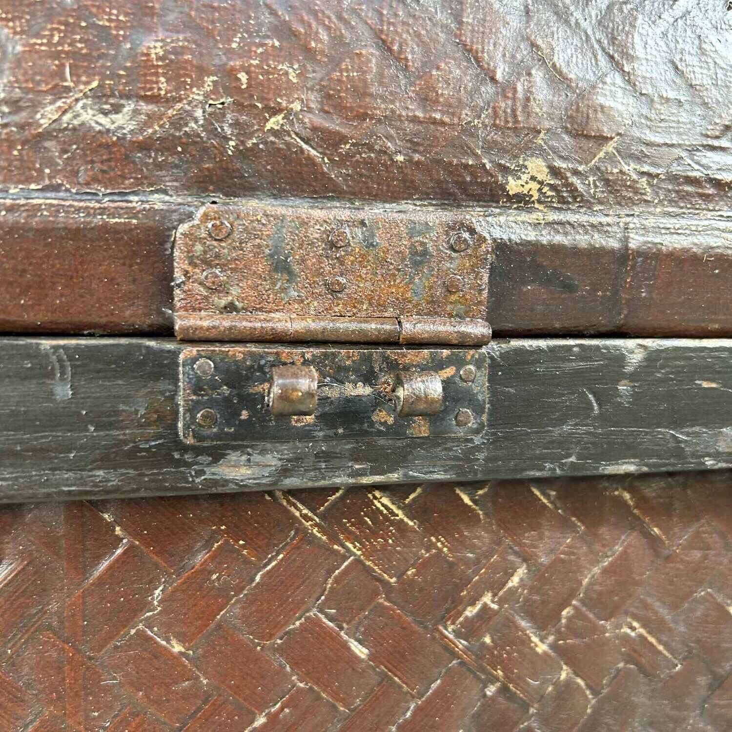 Traditional Tsuzura (筒簓) Kimono Basket, early Shōwa era, Japan.