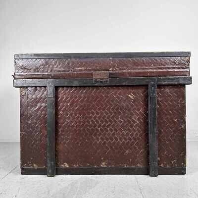 Traditional Tsuzura (筒簓) Kimono Basket, early Shōwa era, Japan.