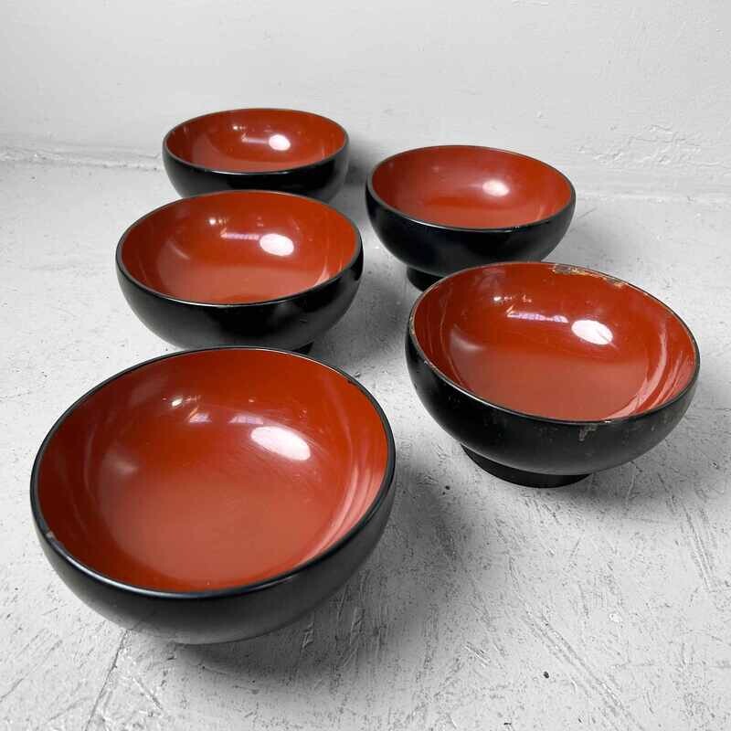 Set of Wooden Urushi (漆) Dining Bowls, Taisho [大正] Period, Japan.