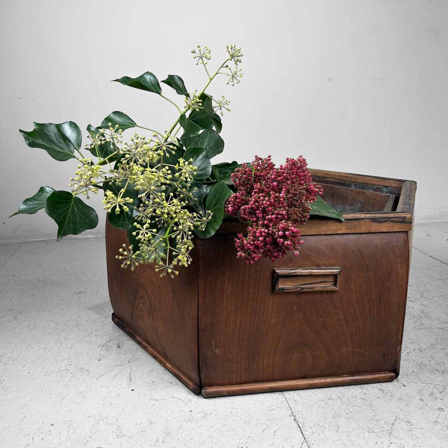 Hibachi (火鉢) / Japanese Fire Pot, Meiji Period.