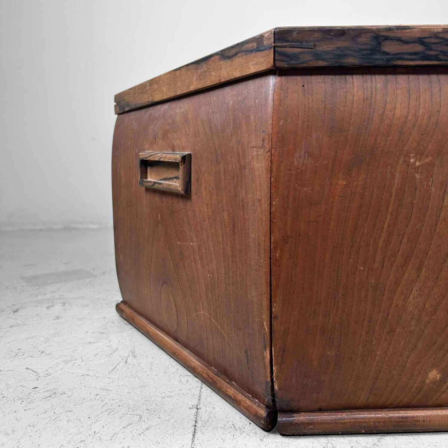 Hibachi (火鉢) / Japanese Fire Pot, Meiji Period.