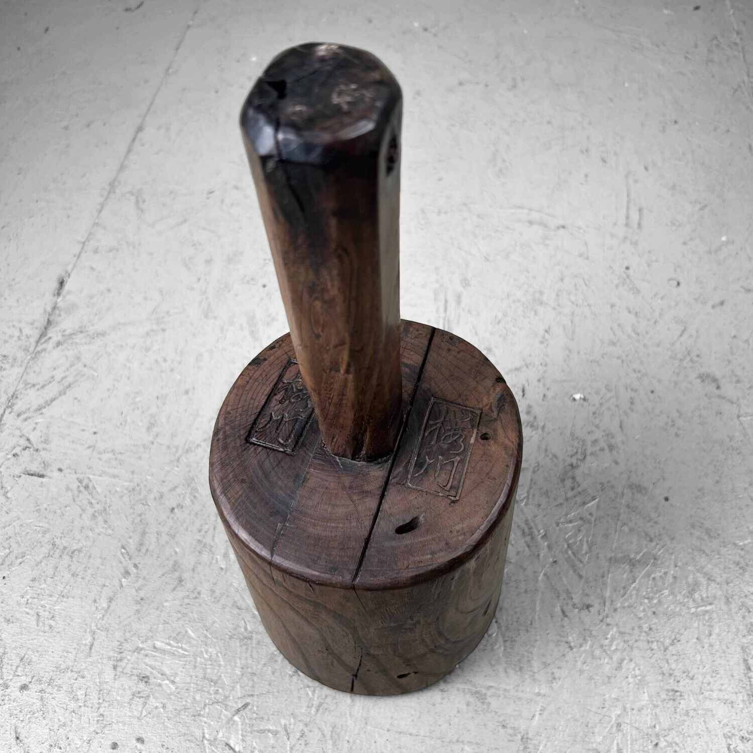 Antieke Houten Stro Hamer, Meiji-periode, Japan.