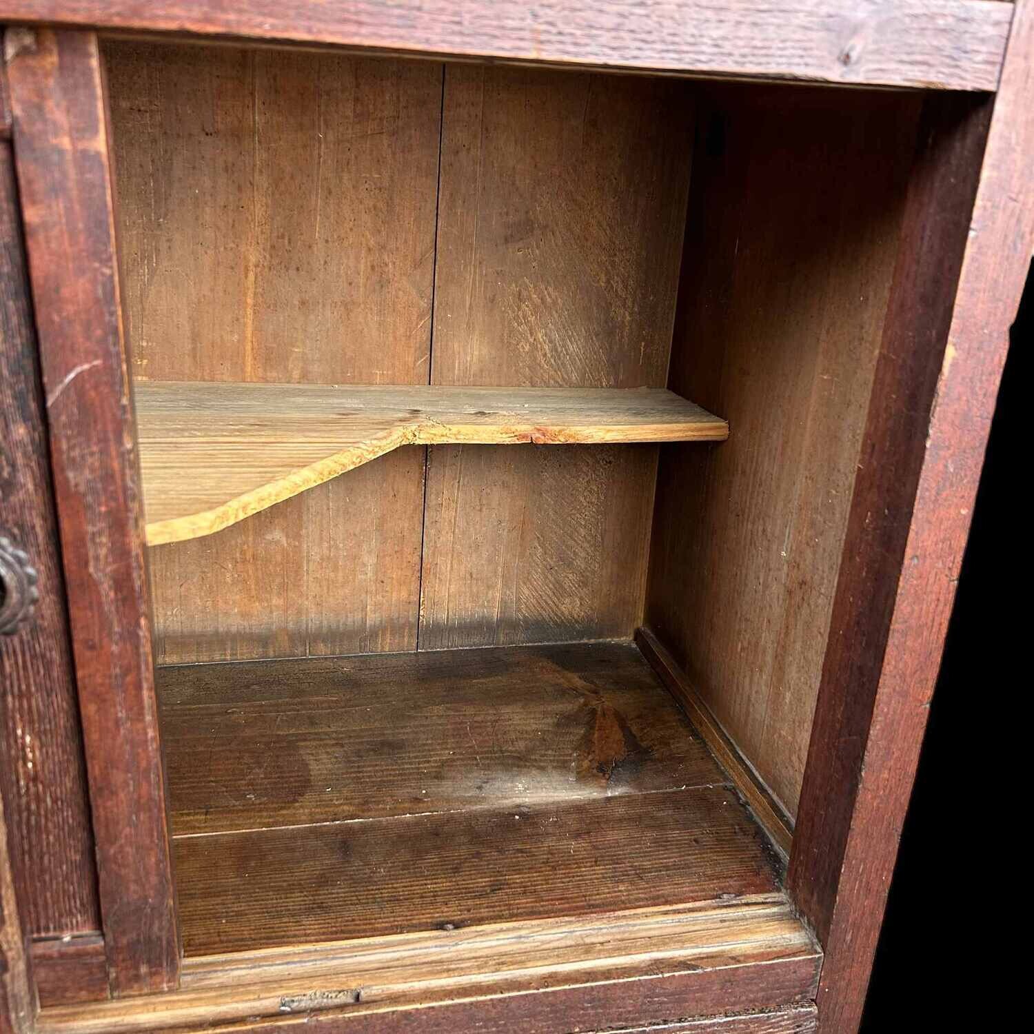 Traditional Japanese Tansu Storage Cabinet, Meiji Period.