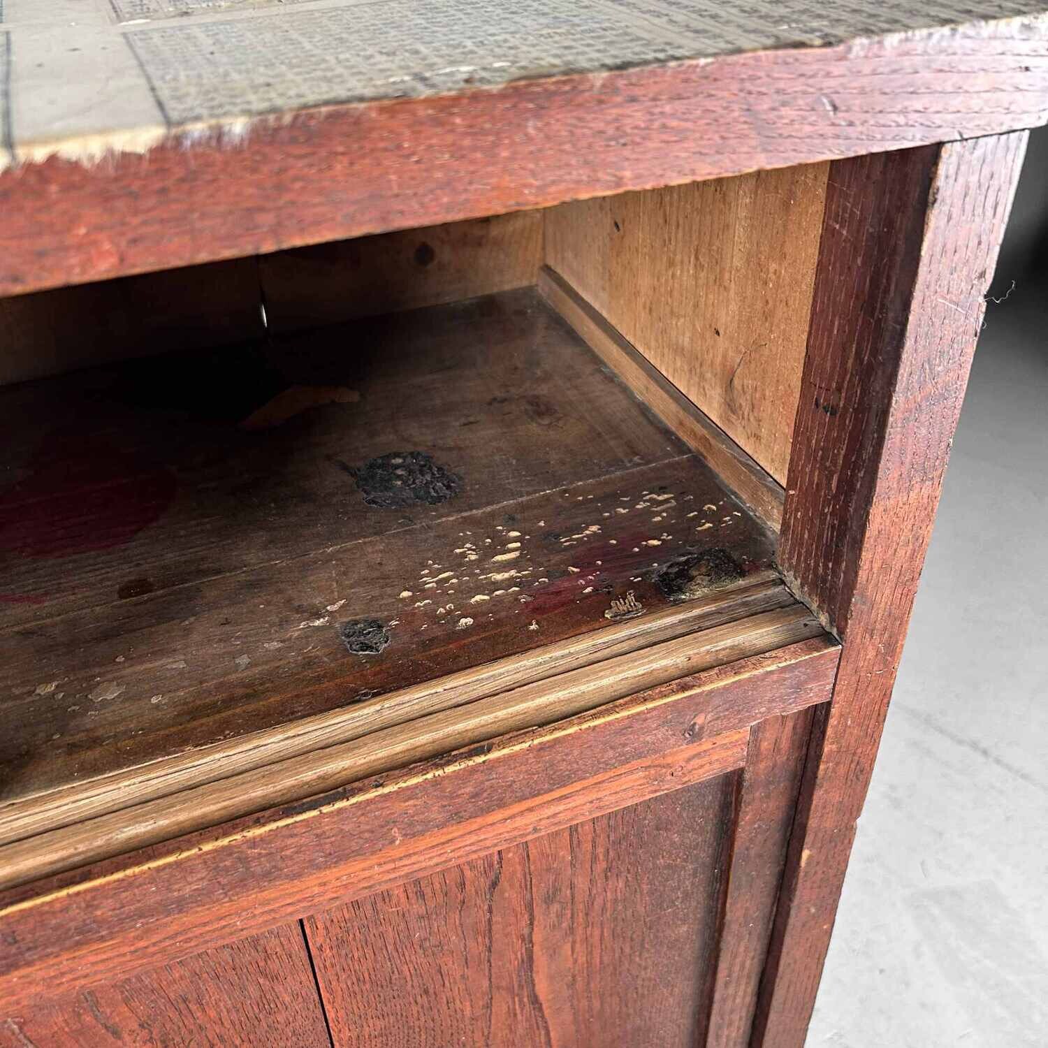 Traditional Japanese Tansu Storage Cabinet, Meiji Period.