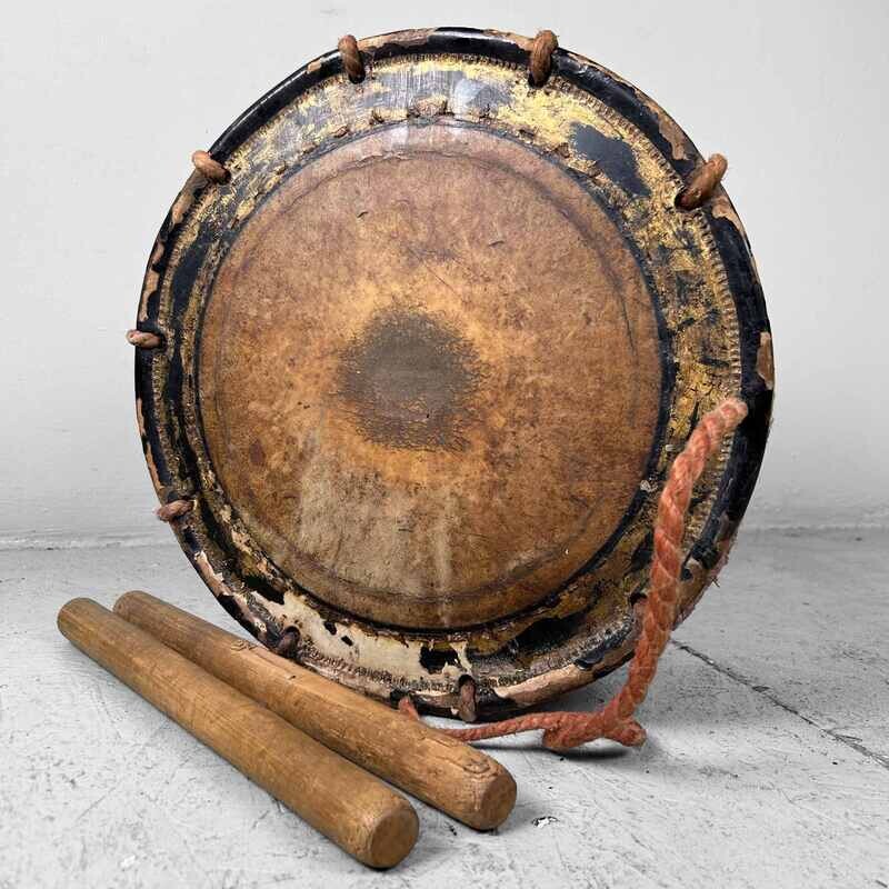 Antique Japanese Drum Shime-daiko (締め太鼓) from the Meiji period.