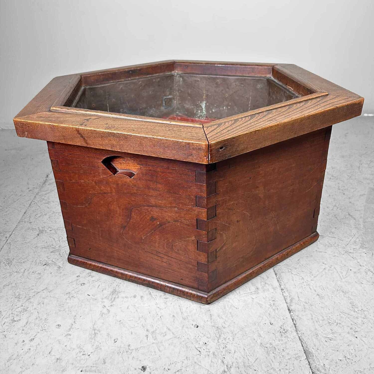 Hibachi (火鉢) / Japanese Fire Bowl, Taishō Period.