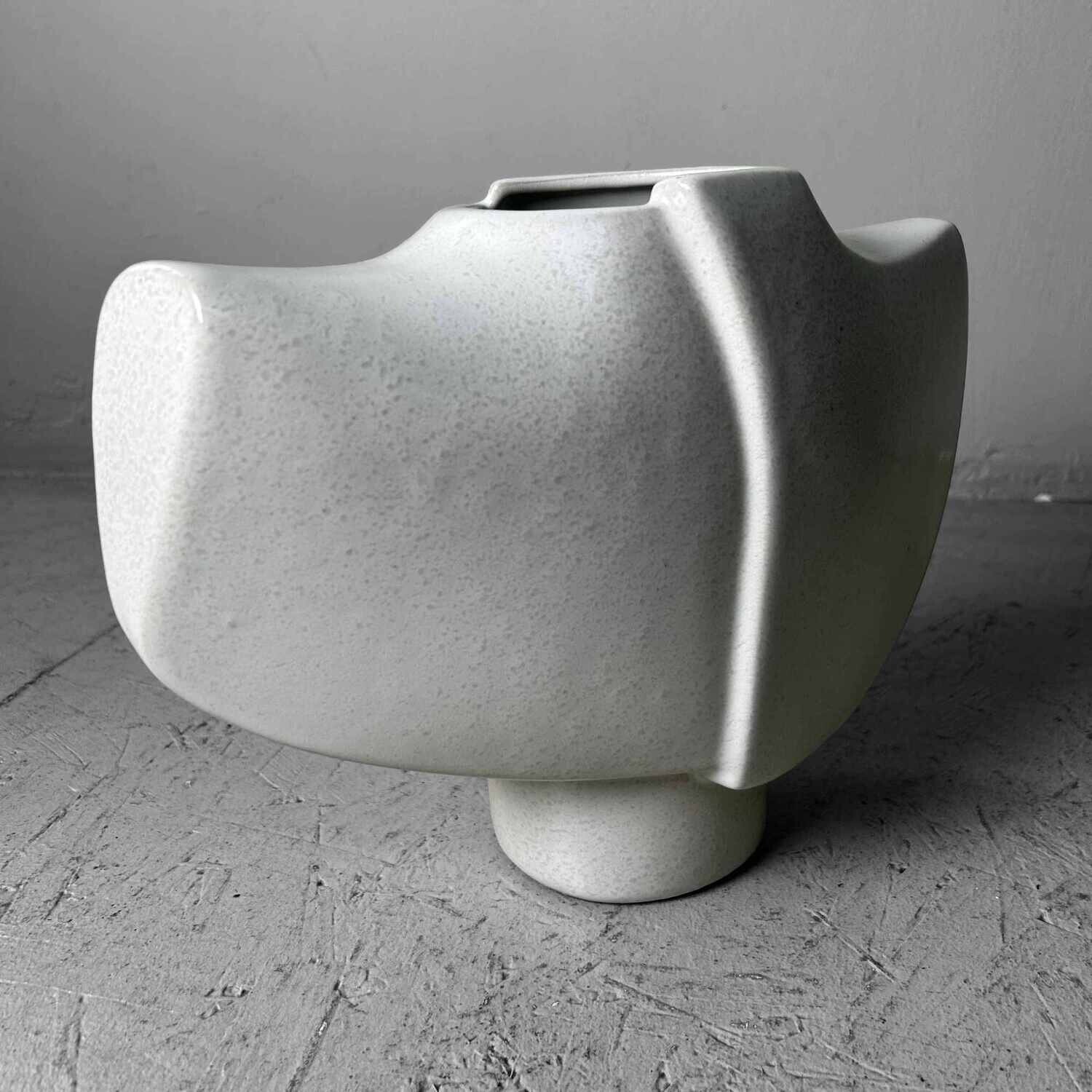 Japanese Mid Century Ikebana 生花 Vase.