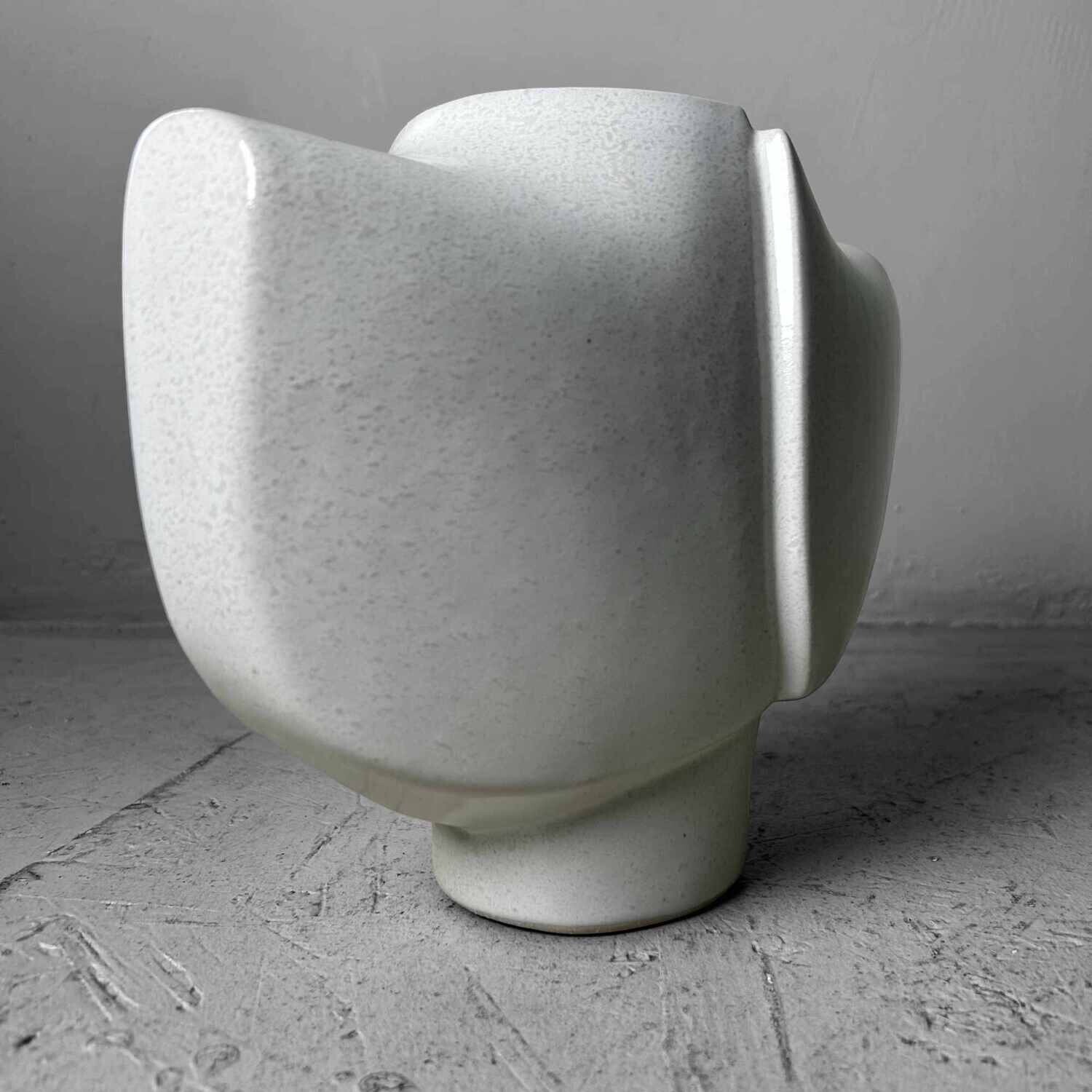 Japanese Mid Century Ikebana 生花 Vase.