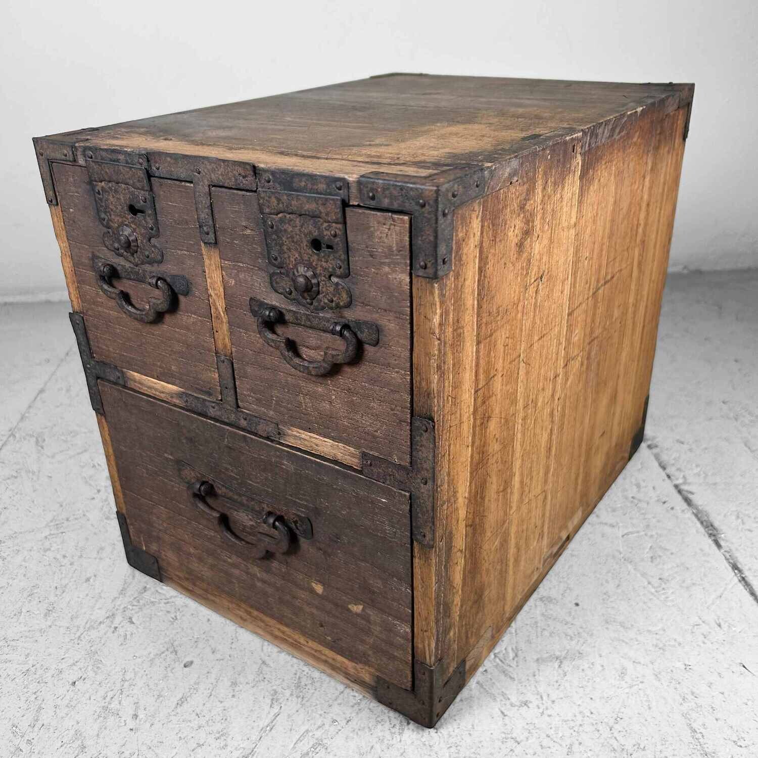 Antieke Kake-Suzuri (懸硯) Meiji periode Japan.