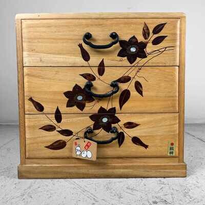 Vintage Haribako (針箱) from the '80s, Japan.