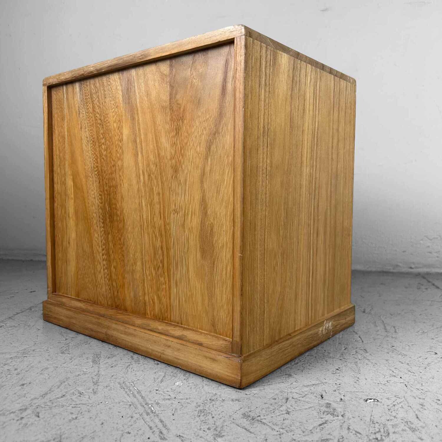 Vintage Haribako (針箱) from the '80s, Japan.